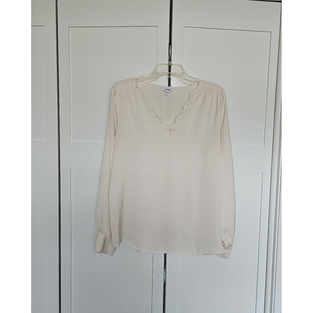 Express silky blousesize L